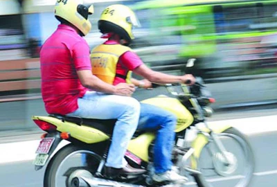 Motociclista de aplicativo denuncia importunação sexual durante corrida em Teresina