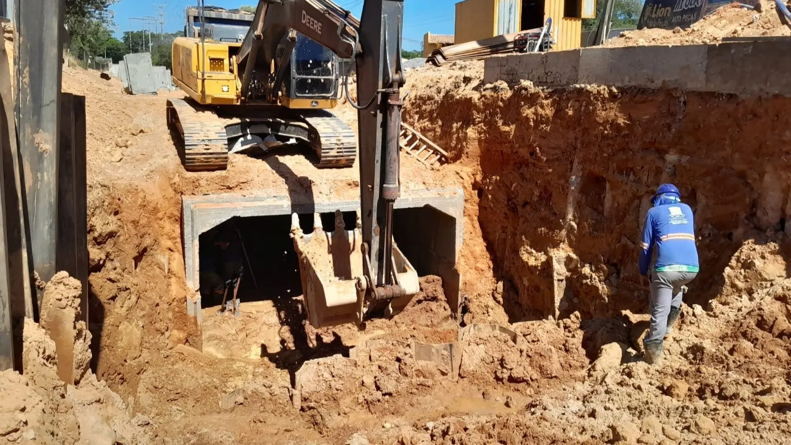 Trecho da Avenida Gil Martins seguirá interditado por até dois meses para avanço de obra em Teresina