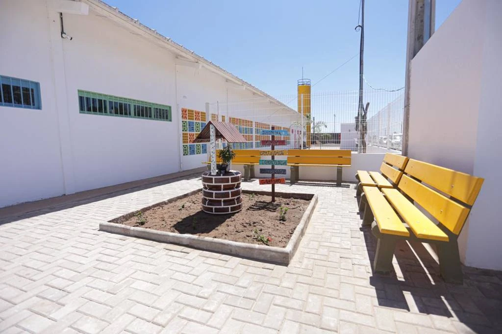 Justiça proíbe exigência de laudo e manda Prefeitura de Teresina ampliar apoio a alunos da educação especial