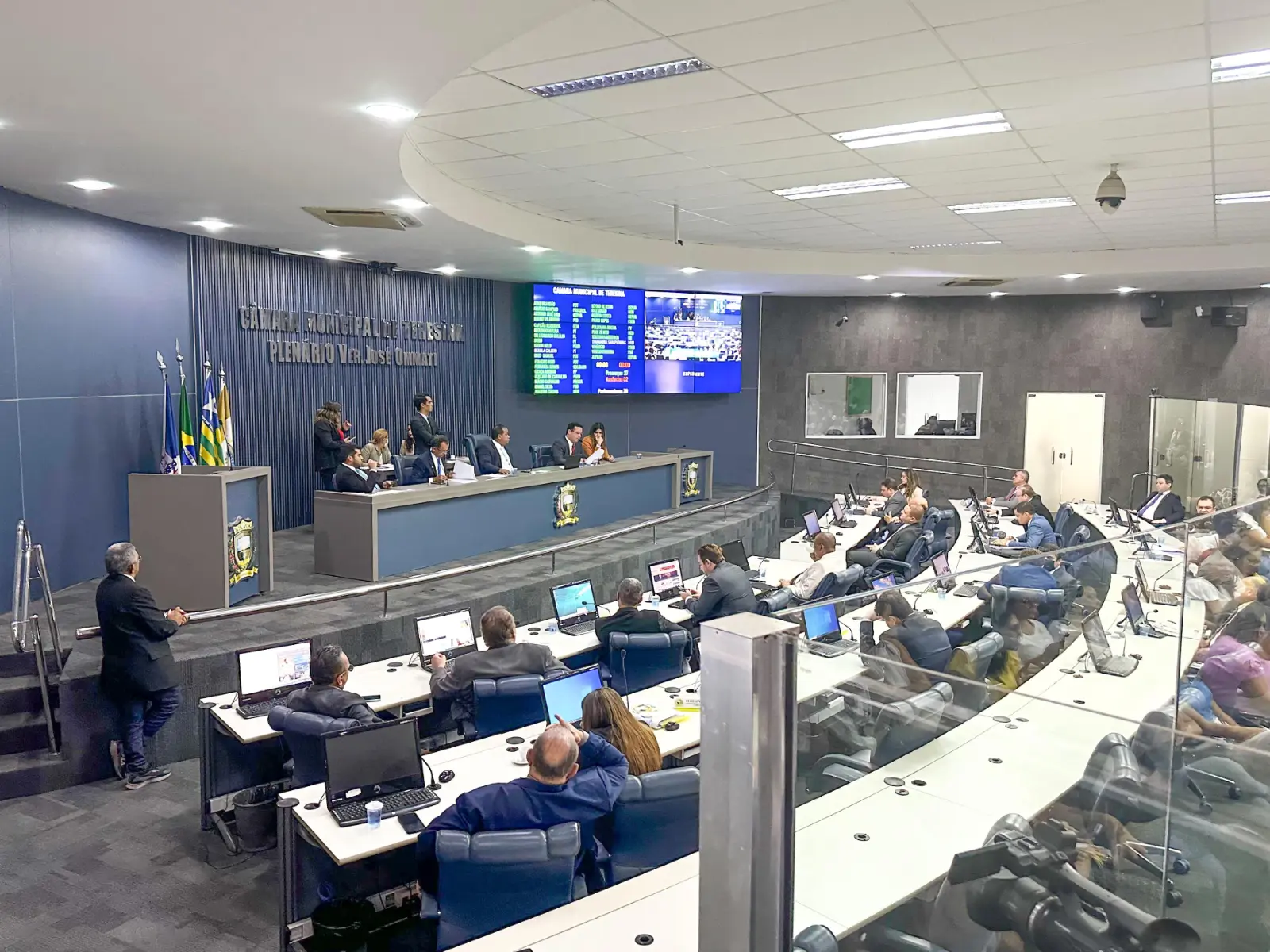 Câmara aprova empréstimo de R$ 700 milhões para Prefeitura de Teresina em votação unânime